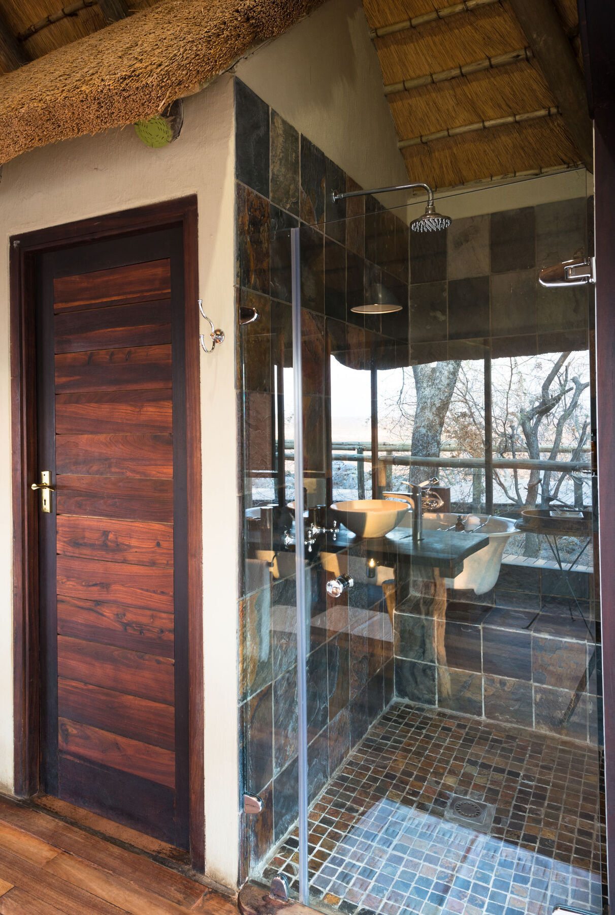 Little Ongava Hotel Окаукуехо Екстериор снимка